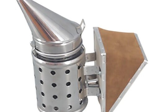Smoker mit Lochblech-Schutz